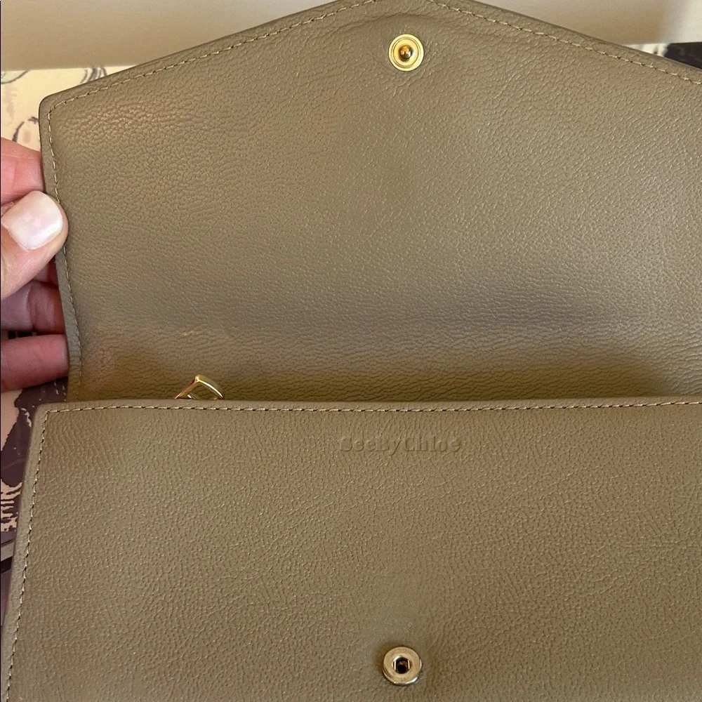 See By Chloe Taupe and White Aura Long Flap Leather Wallet - Picture 4 of 16